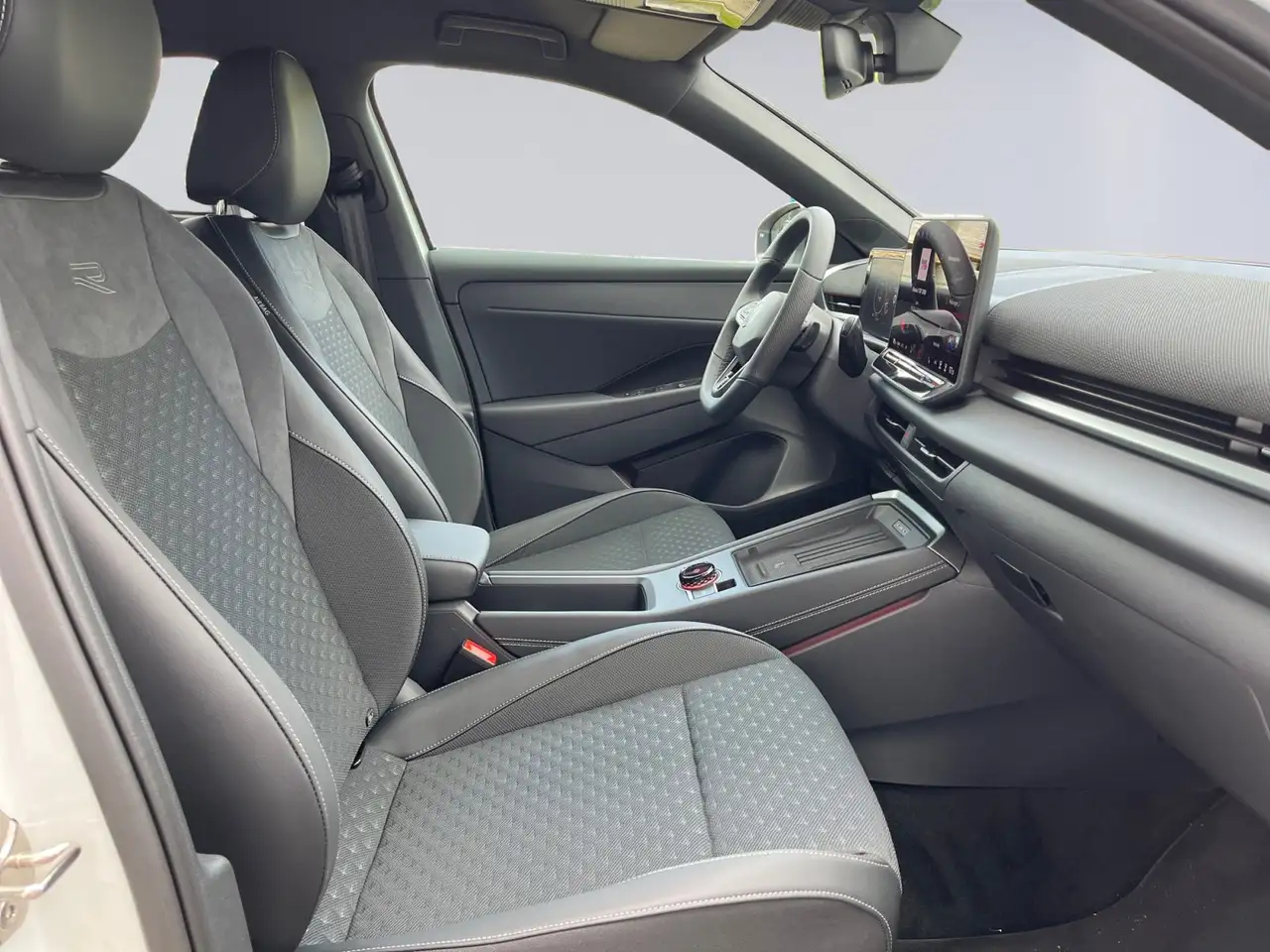 Volkswagen T-Roc 12
