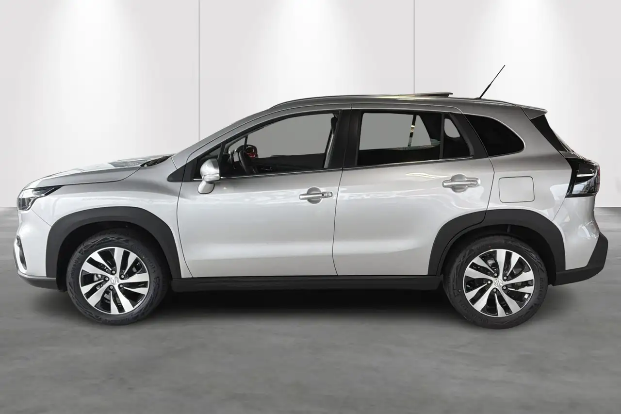 Suzuki S-Cross 4