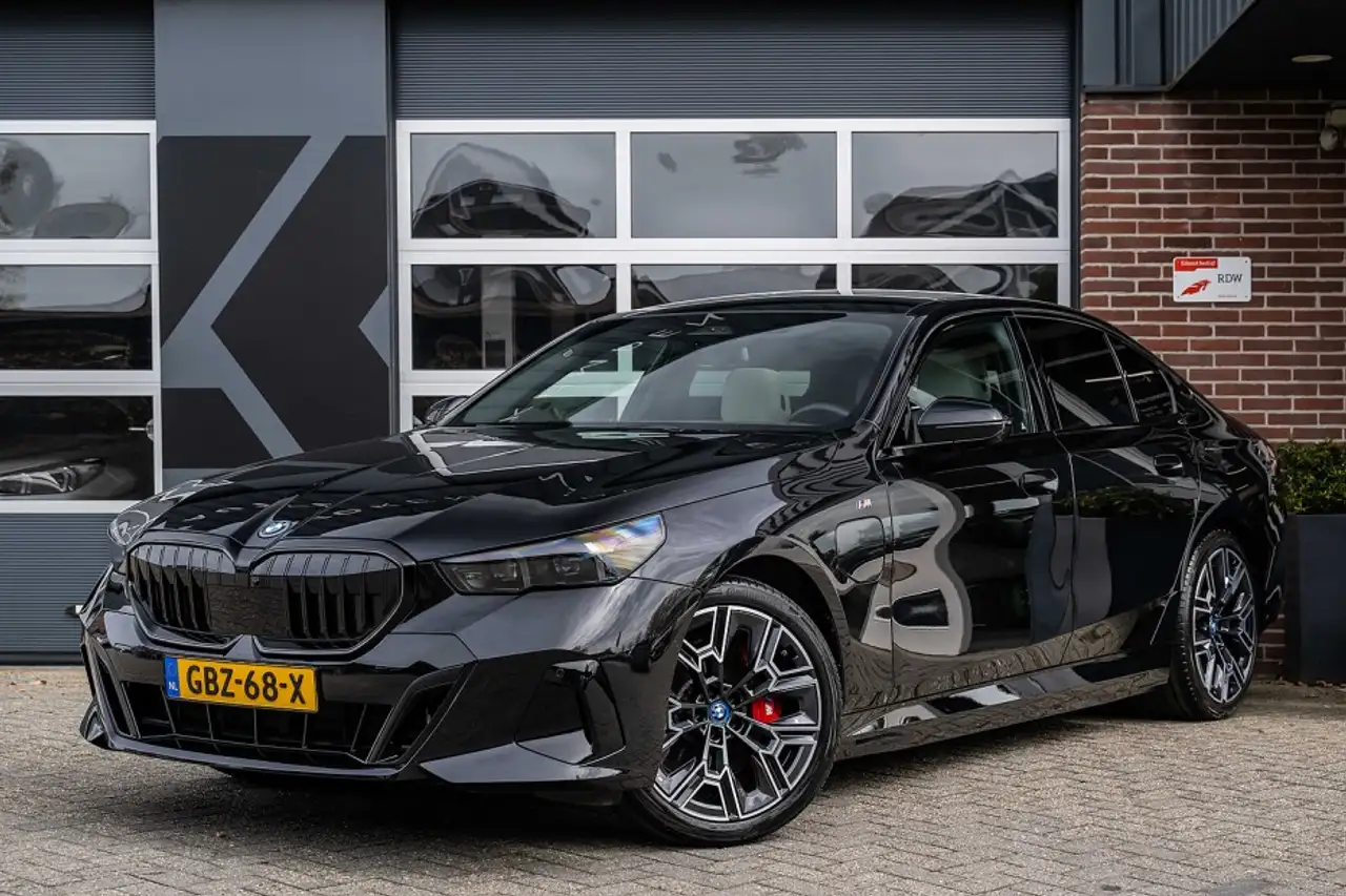 BMW 550