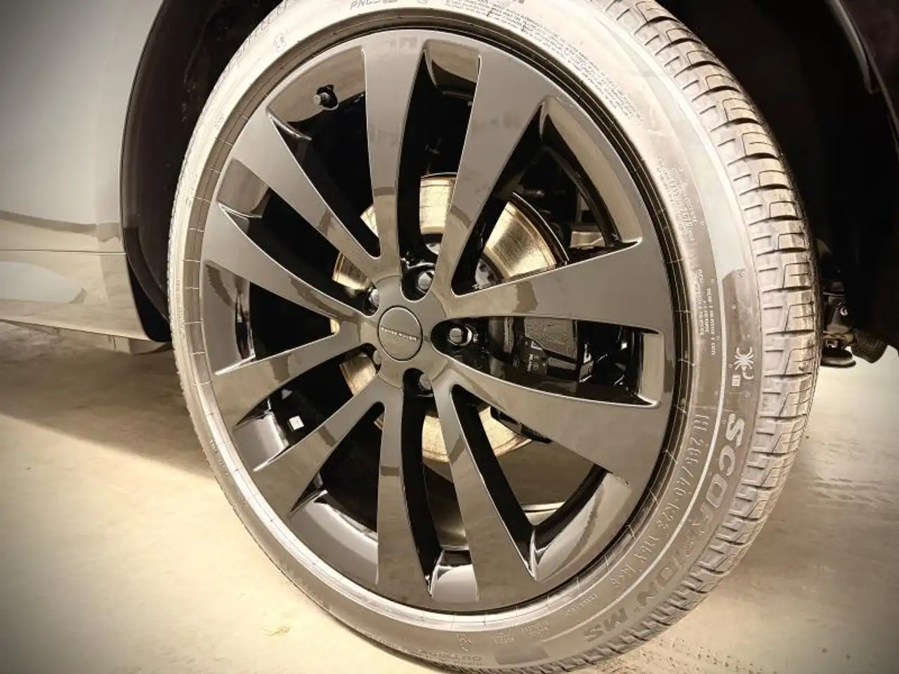 Land Rover Range Rover 11
