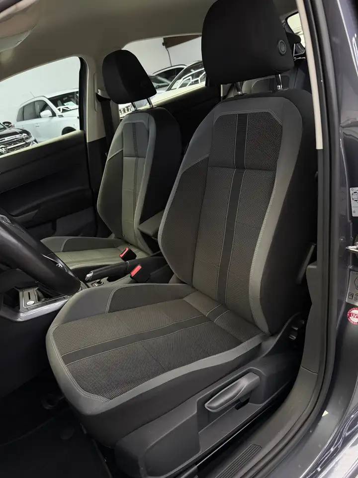 Volkswagen Polo 4