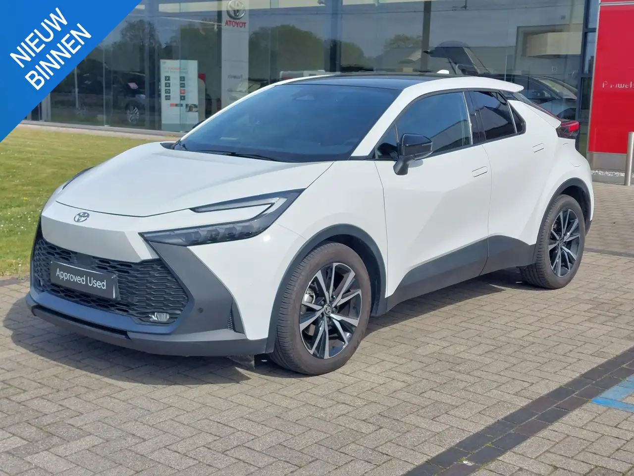 Toyota C-HR 1.8 Hybrid Dynamic Plus + Techno Pack Mono-Tone