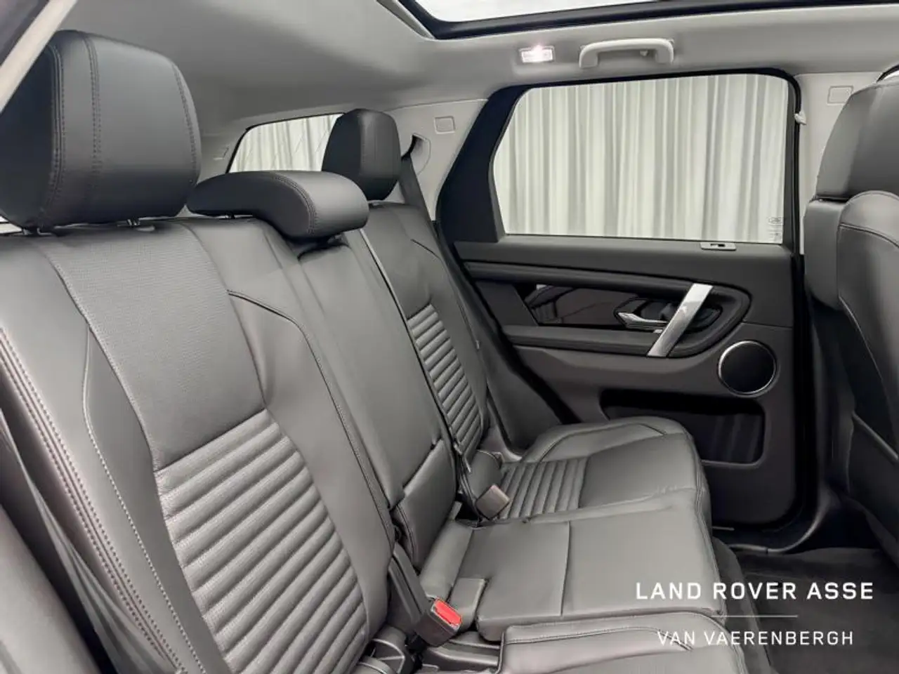 Land Rover Discovery 7