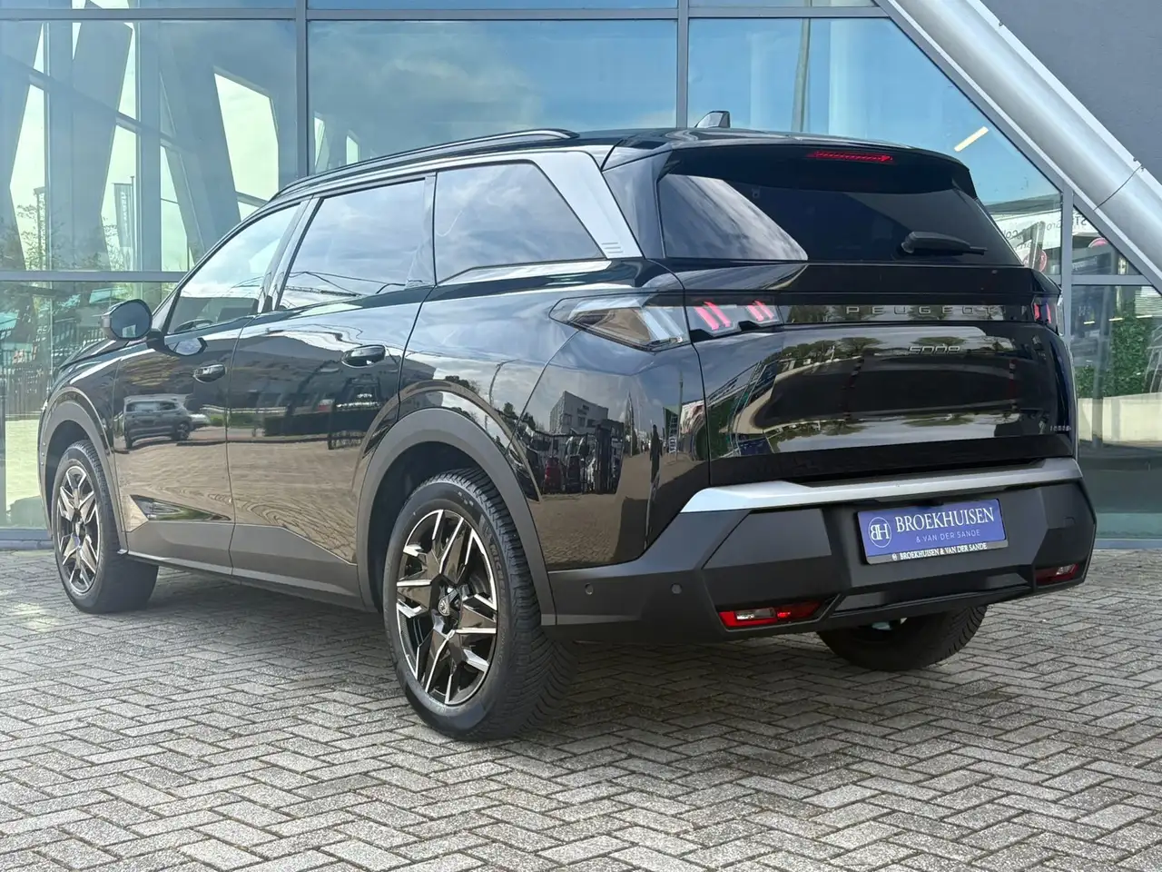 Peugeot 5008 4