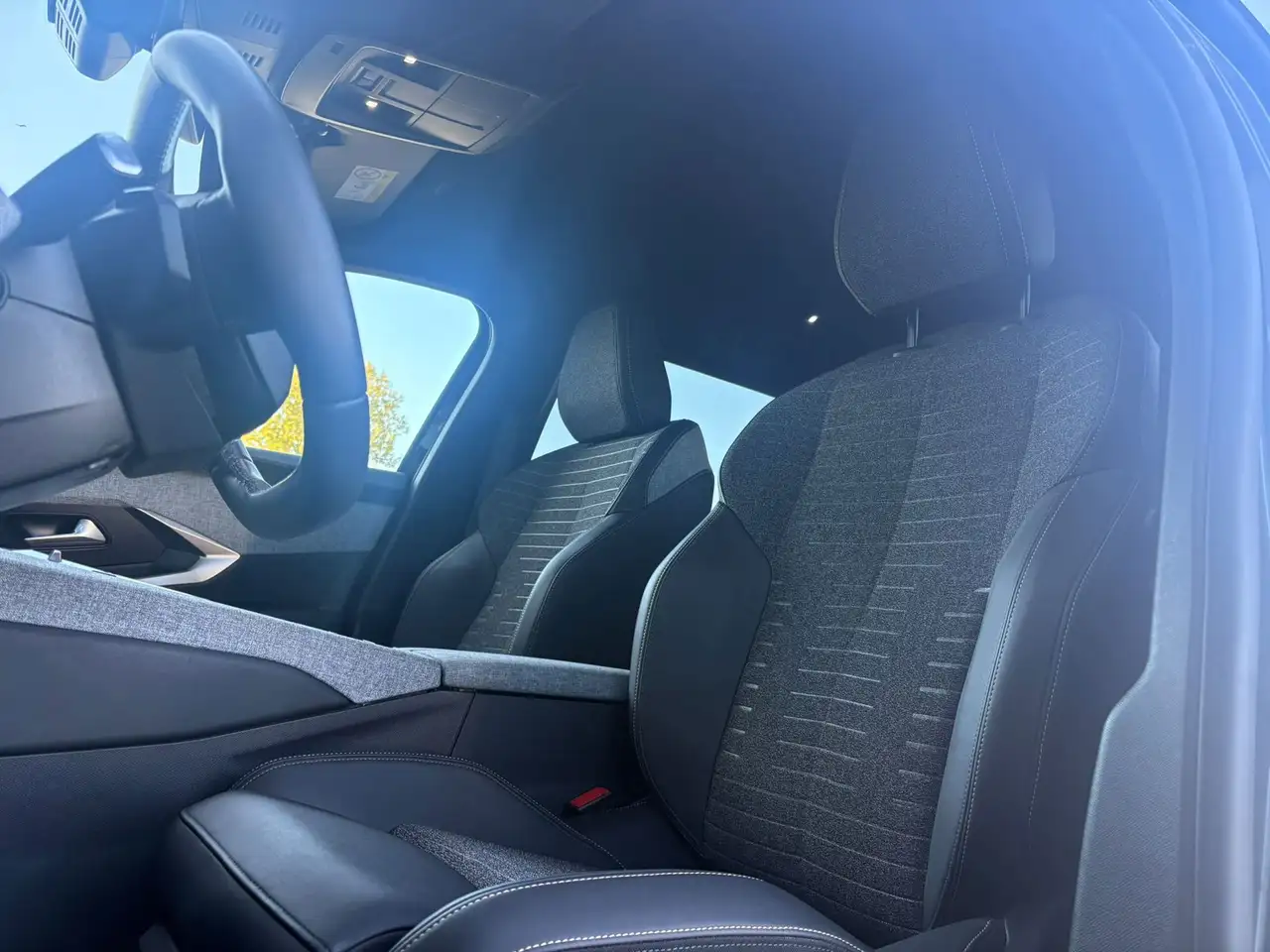 Peugeot 5008 12