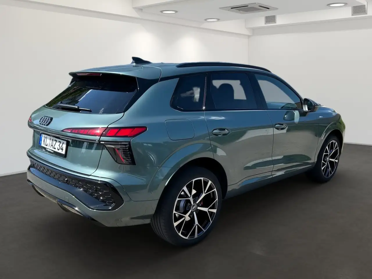 Audi Q3 5