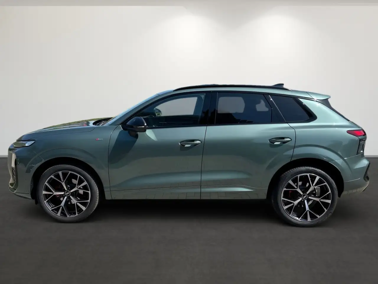 Audi Q3 7