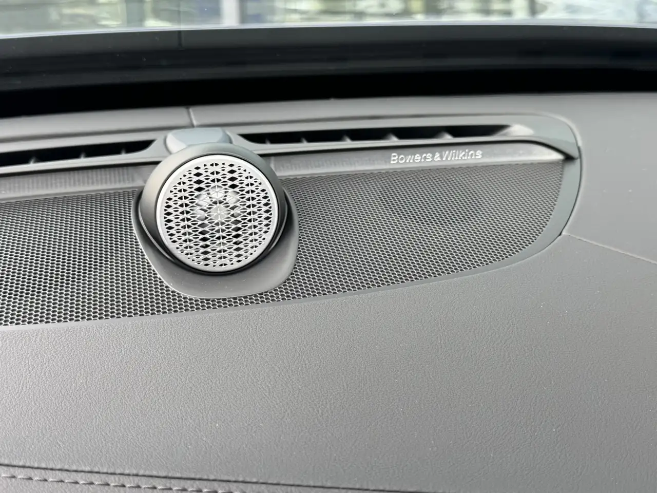 Volvo XC90 12