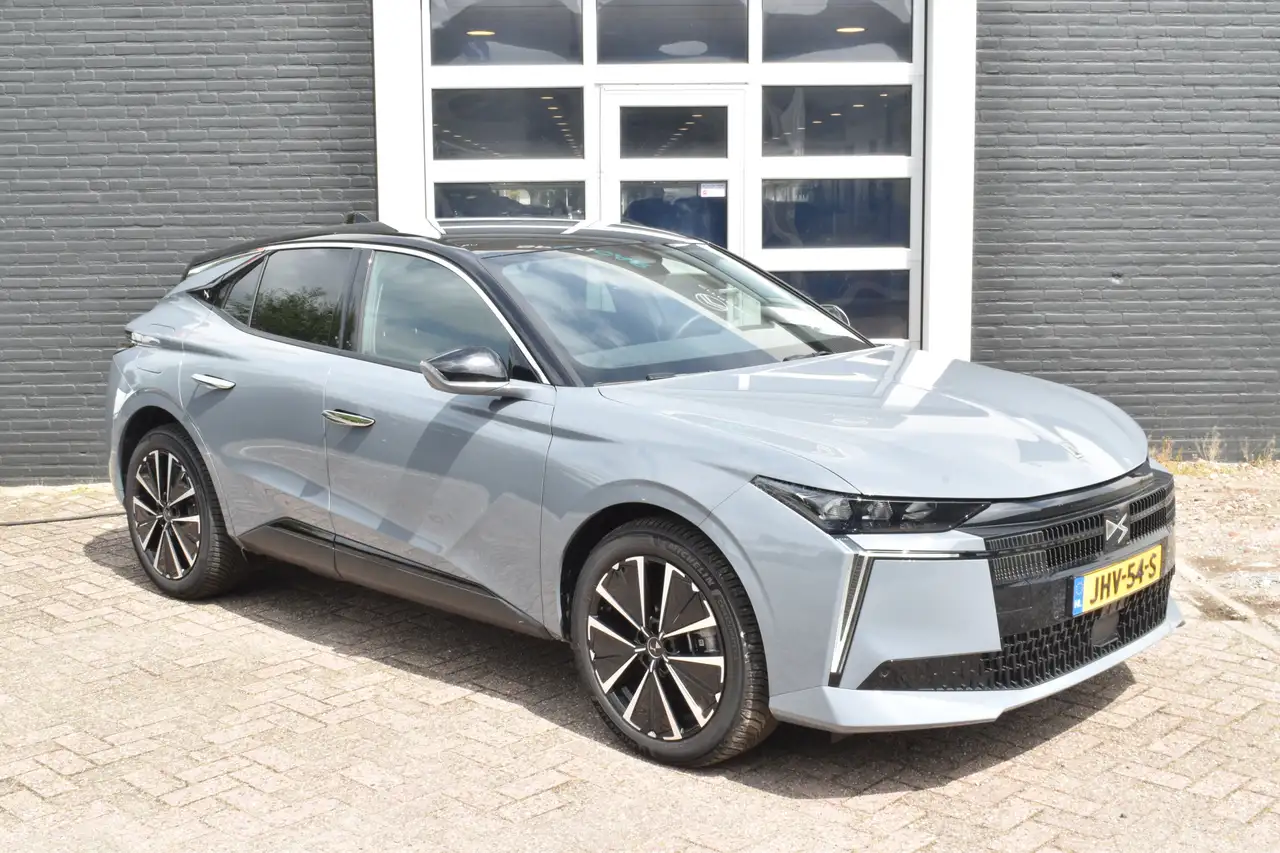 DS Automobiles DS 4 7