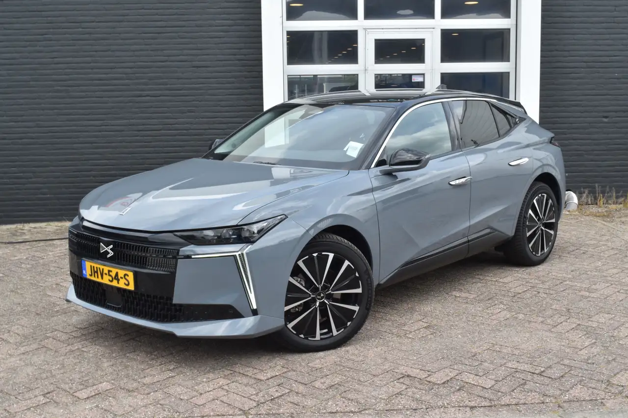 DS Automobiles DS 4 12