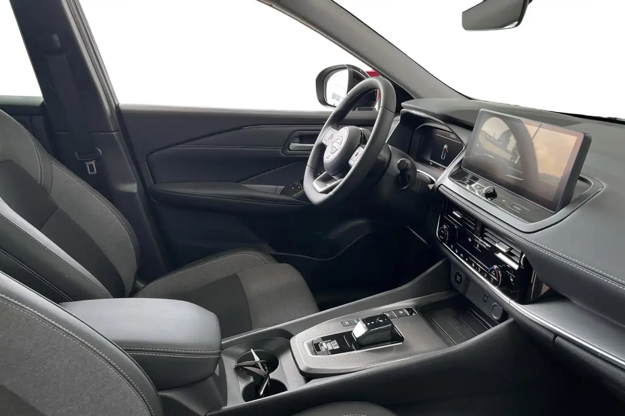 Nissan Qashqai 10