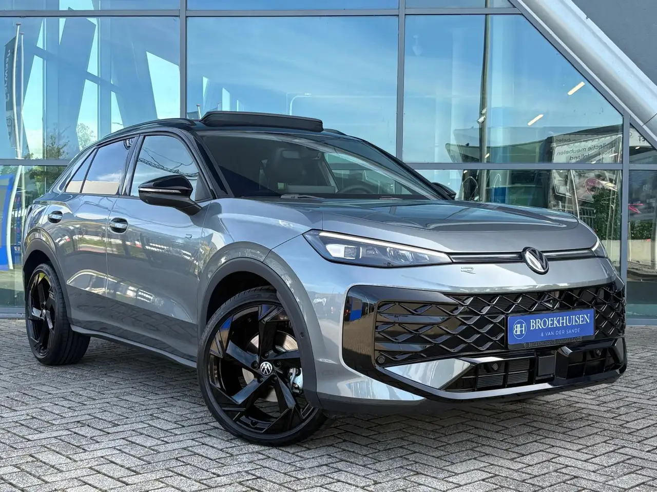 Volkswagen T-Roc 3