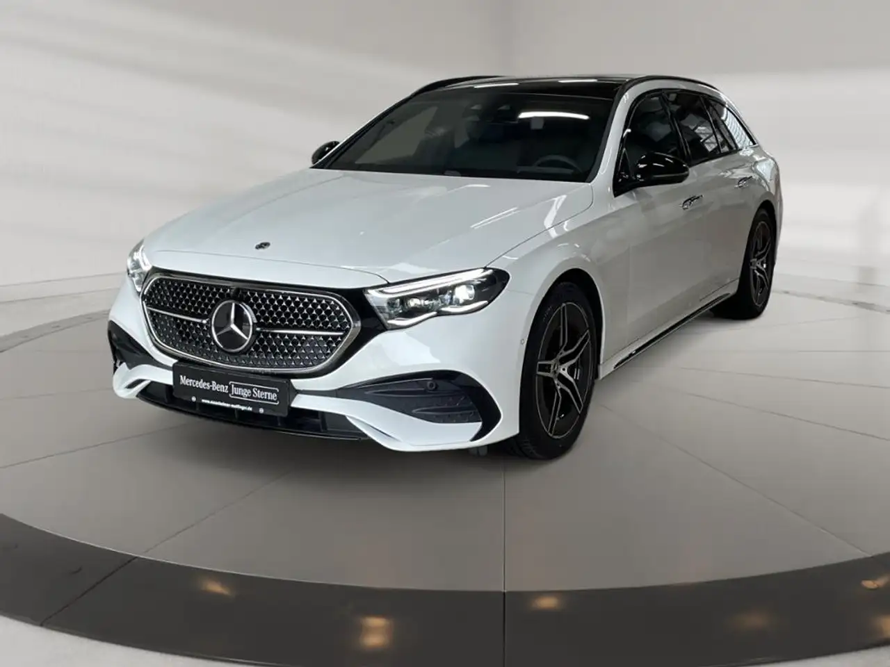 Mercedes-Benz E 300 2