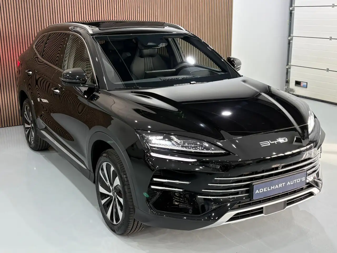 BYD Seal 12