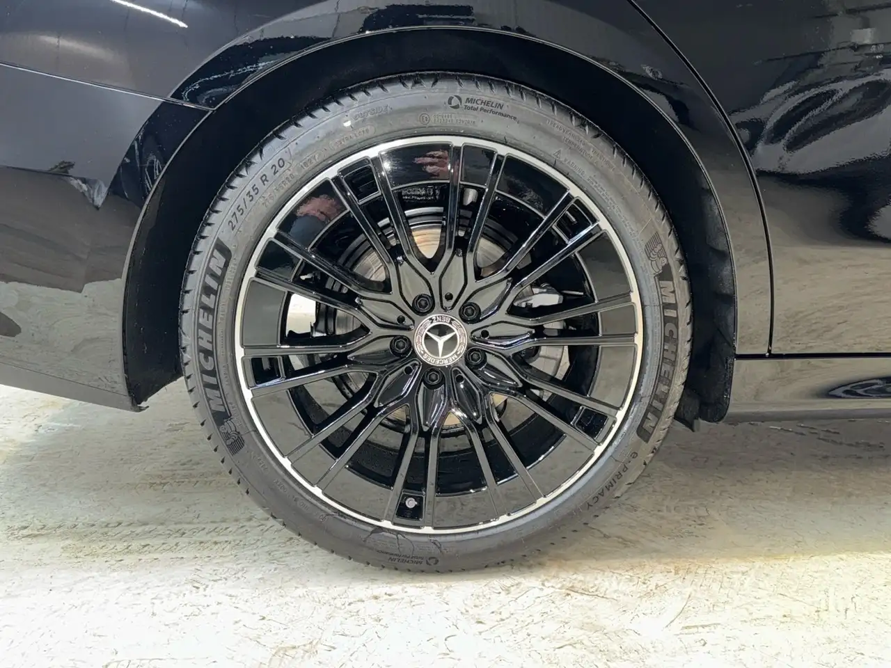 Mercedes-Benz E 200 8