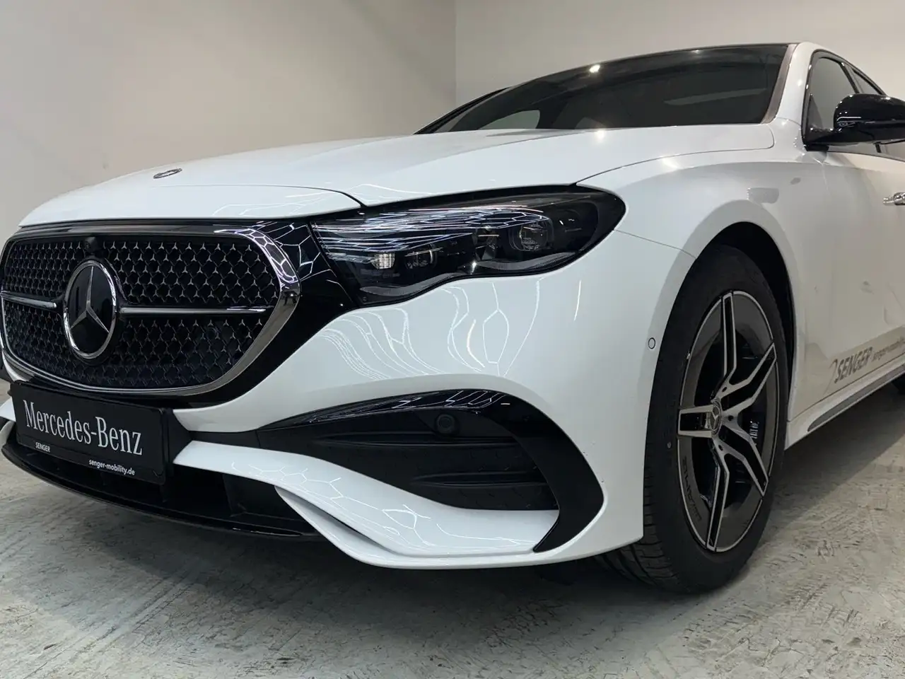 Mercedes-Benz E 200 7