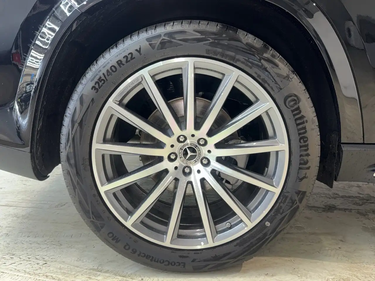 Mercedes-Benz GLS 580 8