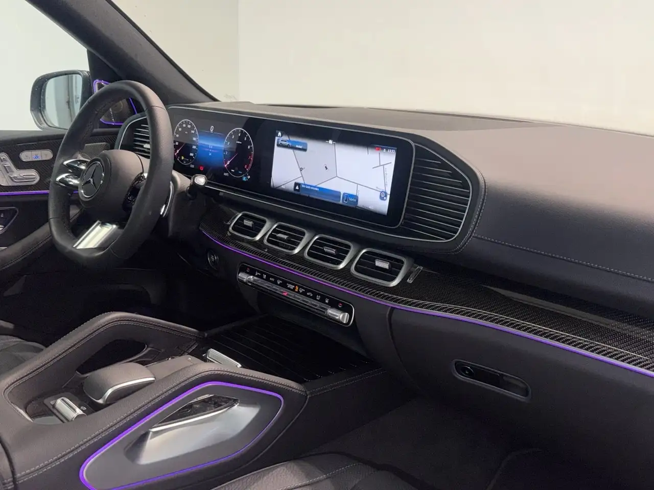 Mercedes-Benz GLS 580 13