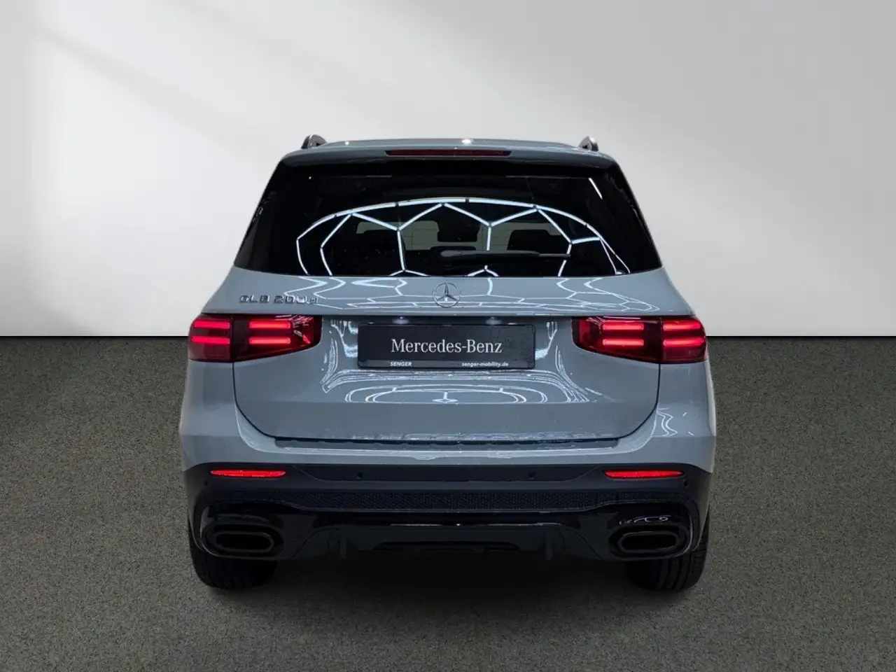 Mercedes-Benz GLB 200 6