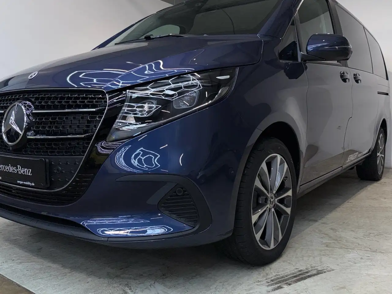 Mercedes-Benz V 300 7