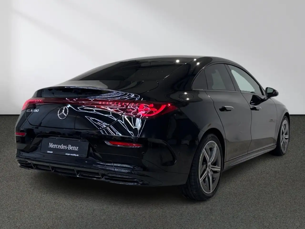 Mercedes-Benz CLA 180 4