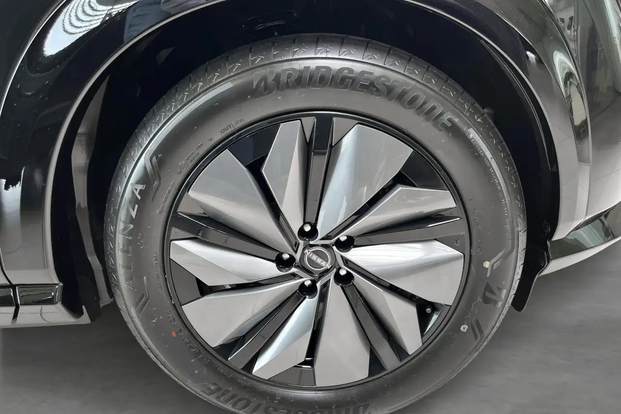 Nissan Ariya 87 8