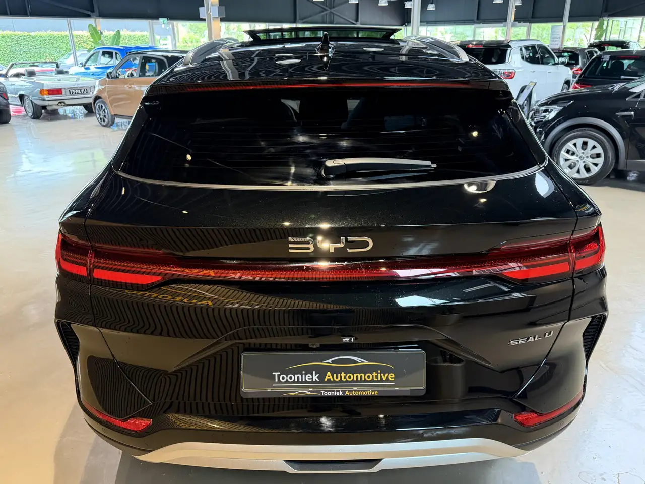 BYD Seal 4