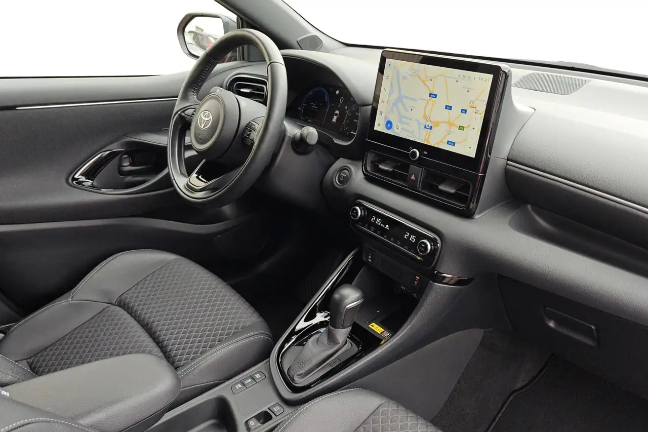 Toyota Yaris 2