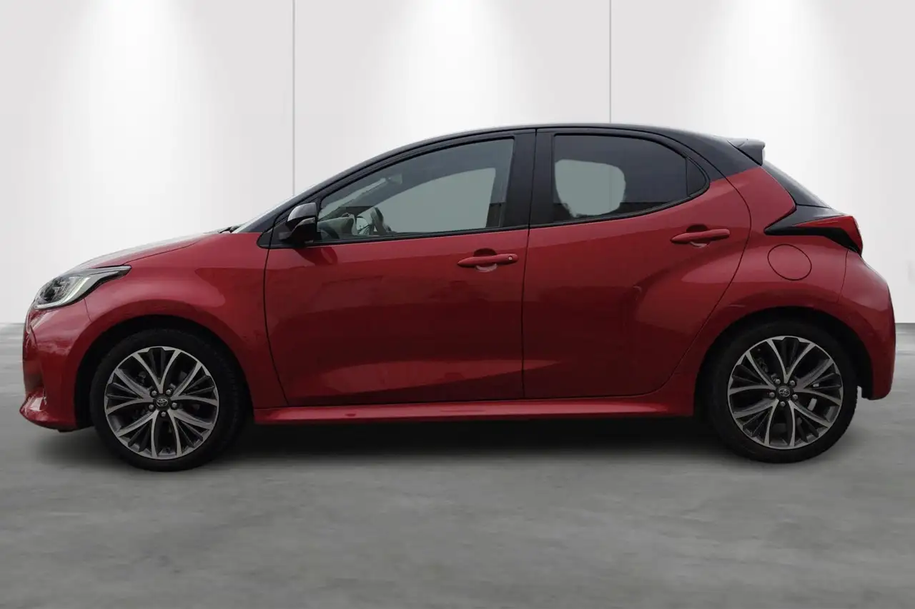 Toyota Yaris 5