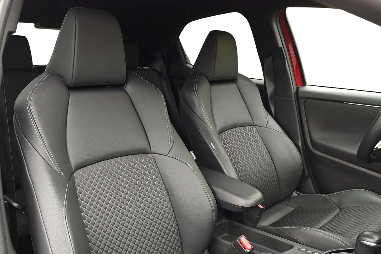 Toyota Yaris 8