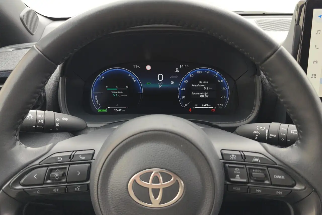 Toyota Yaris 12