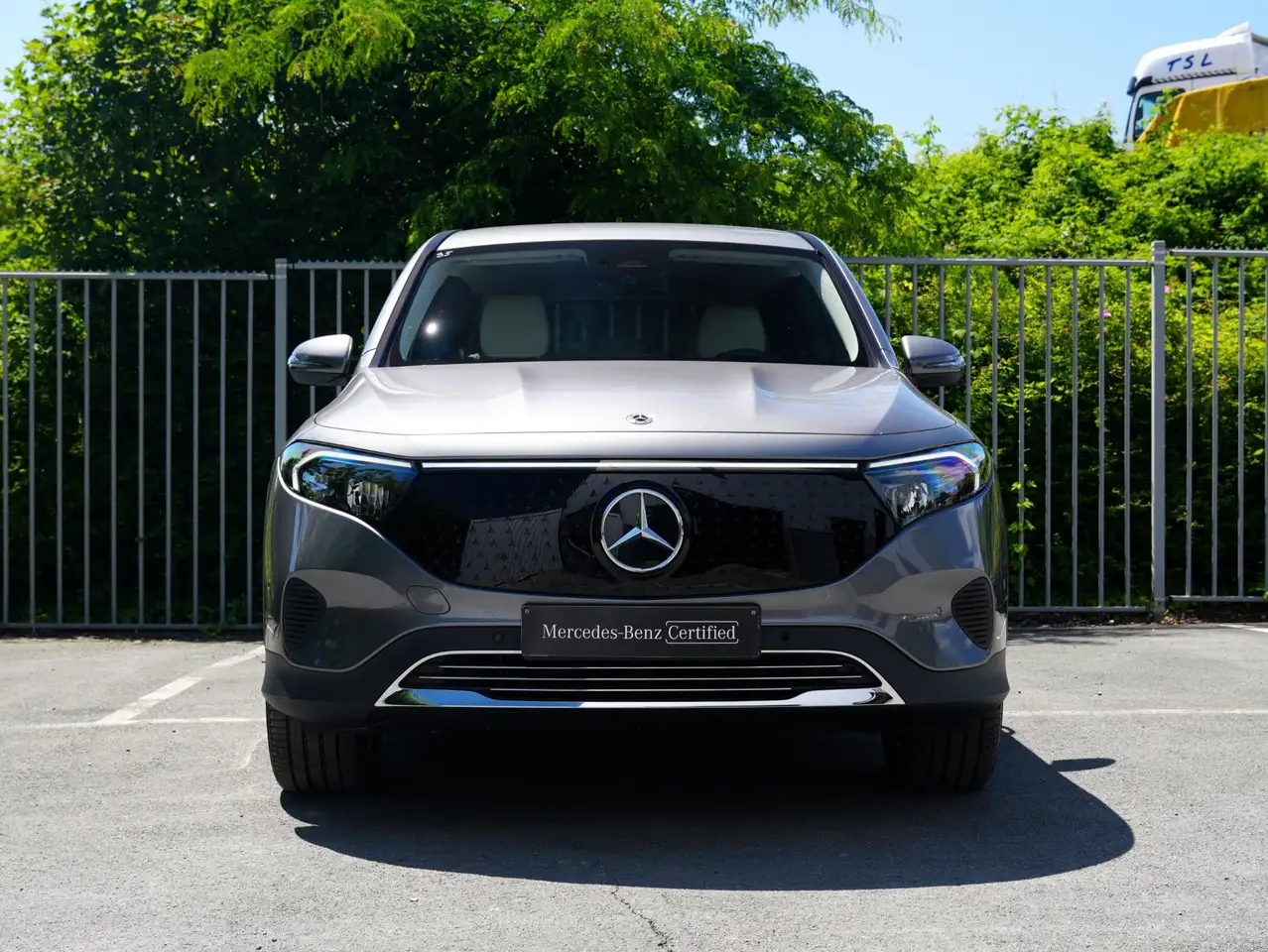Mercedes-Benz EQB 250 4