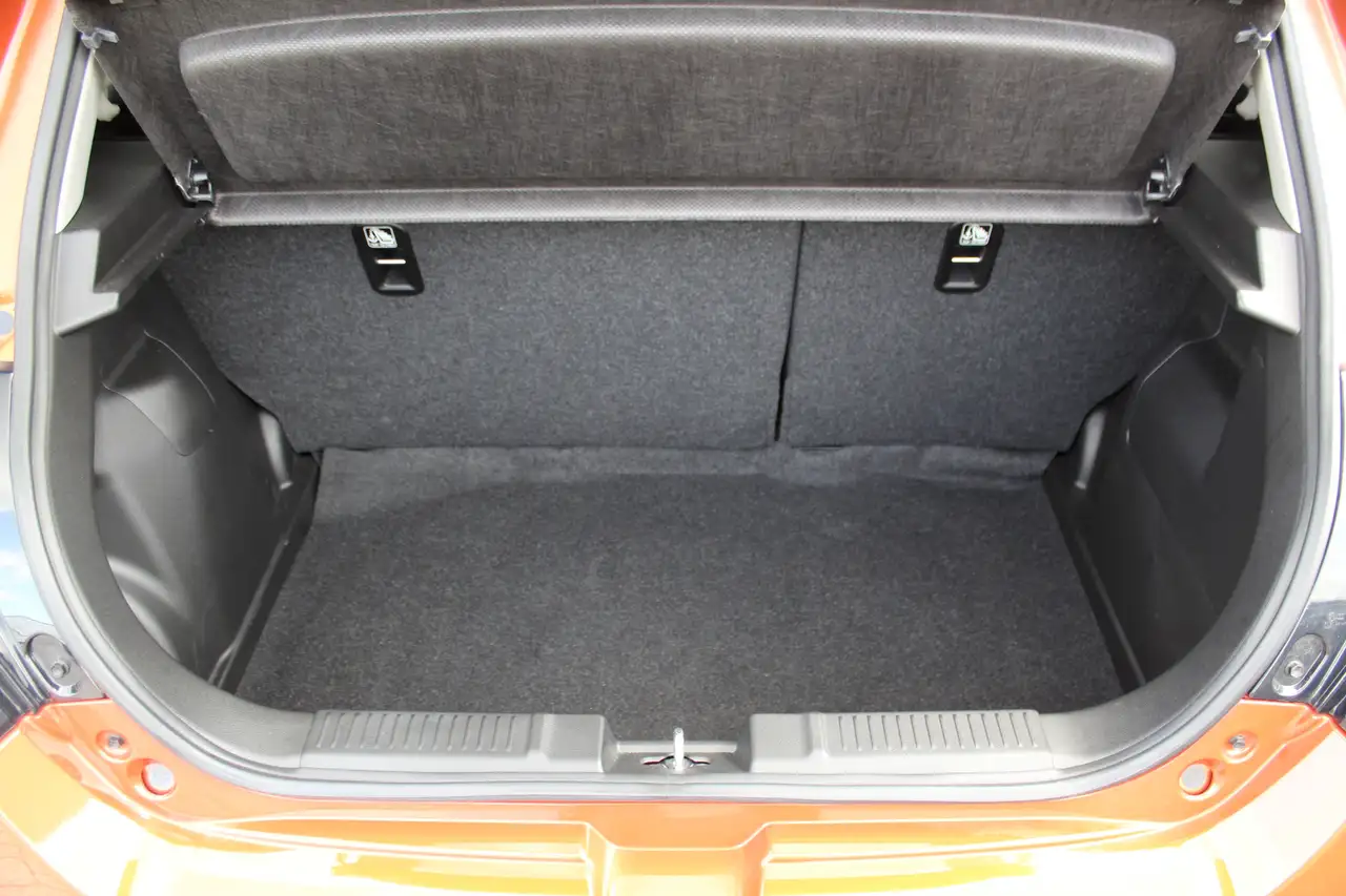 Suzuki Swift 11