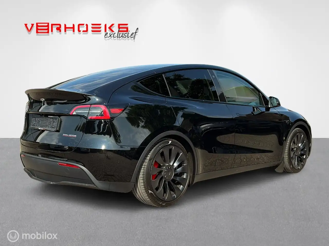 Tesla Model 4
