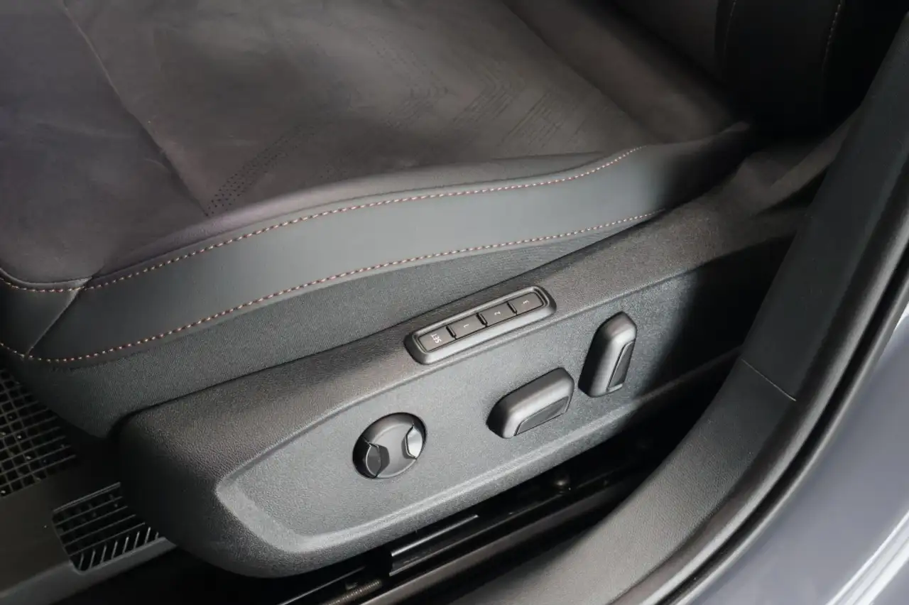 Cupra Formentor 10