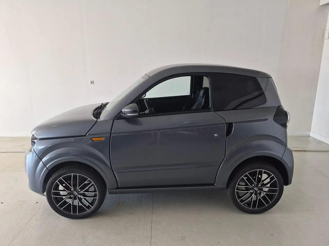 Ligier Myli I.DEAL 5