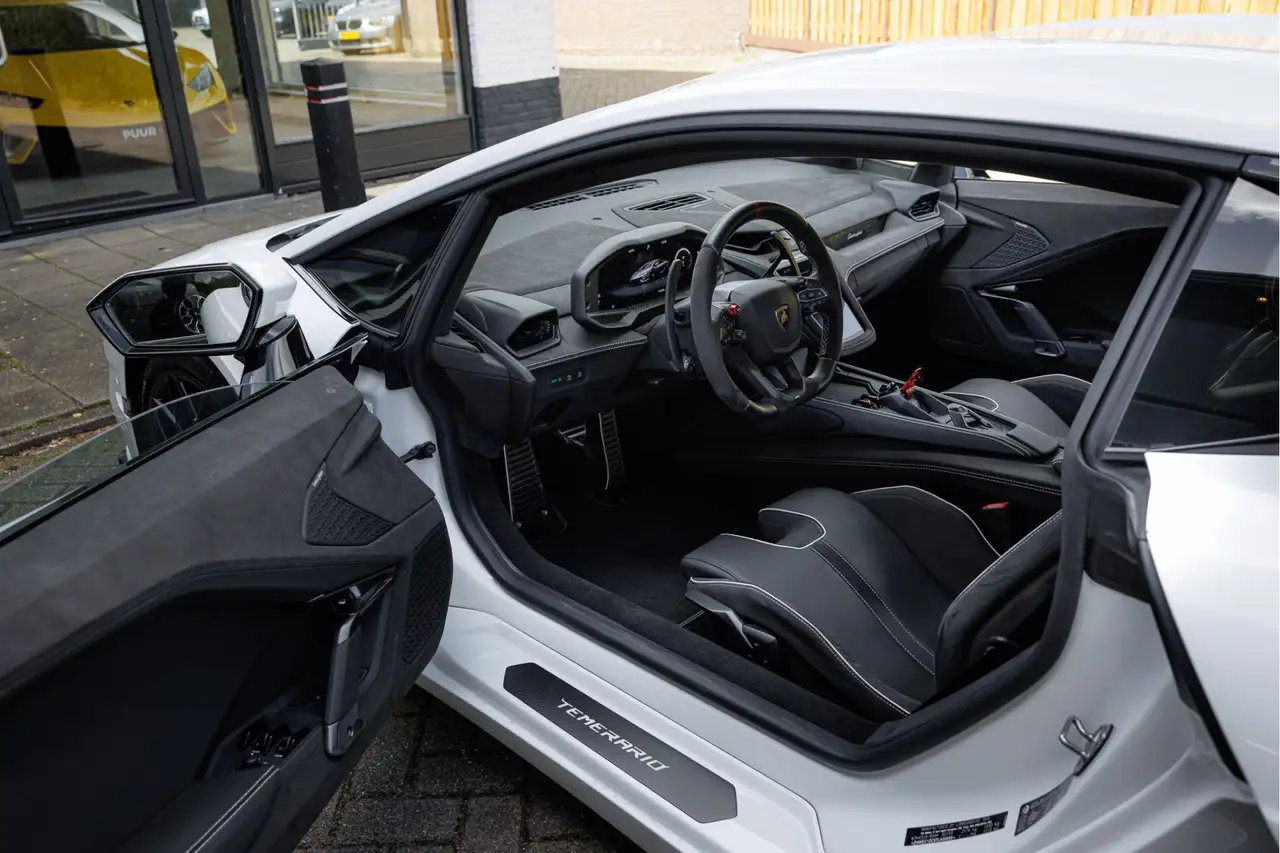 Lamborghini Temerario 9