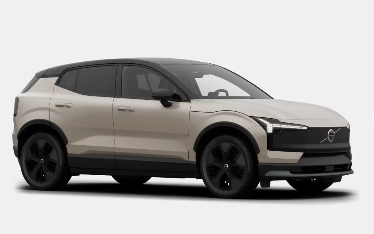 Volvo EX30 4