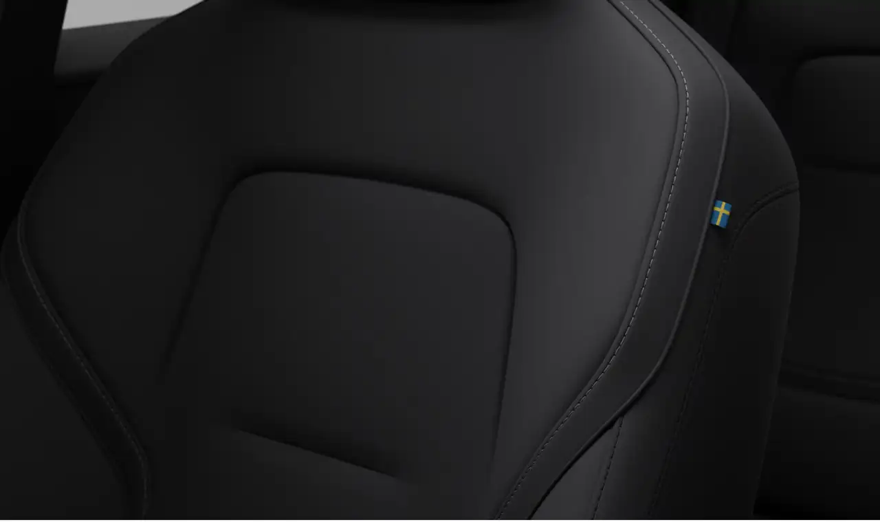 Volvo EX30 7