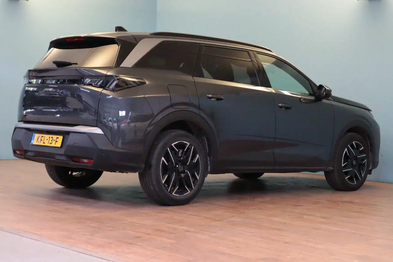 Peugeot 5008 3