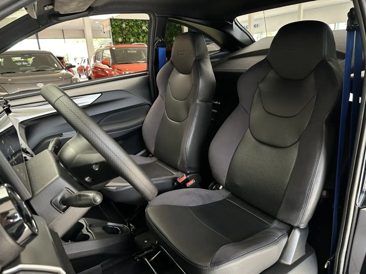 Aixam GTI COUPÉ 4