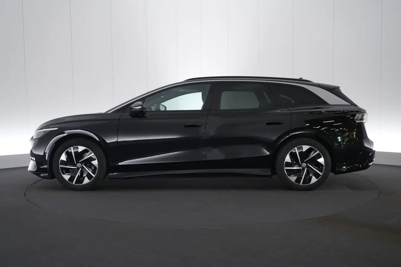 Volkswagen ID.7 3
