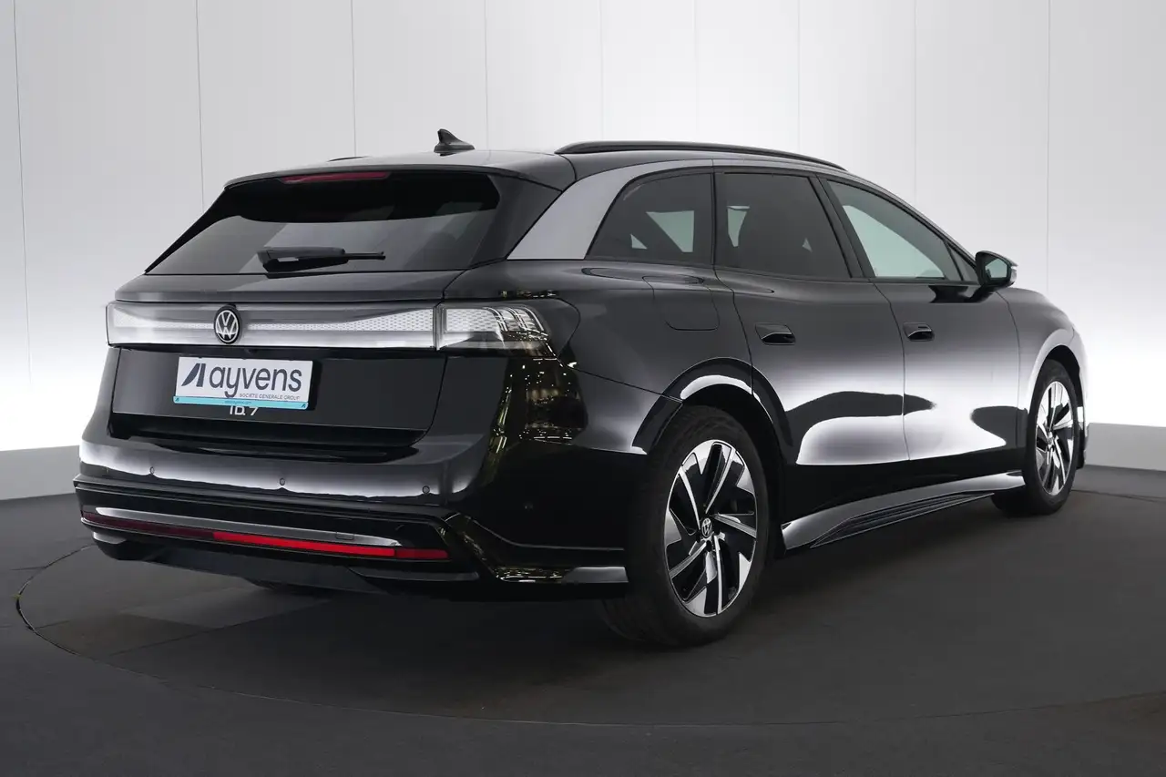 Volkswagen ID.7 8