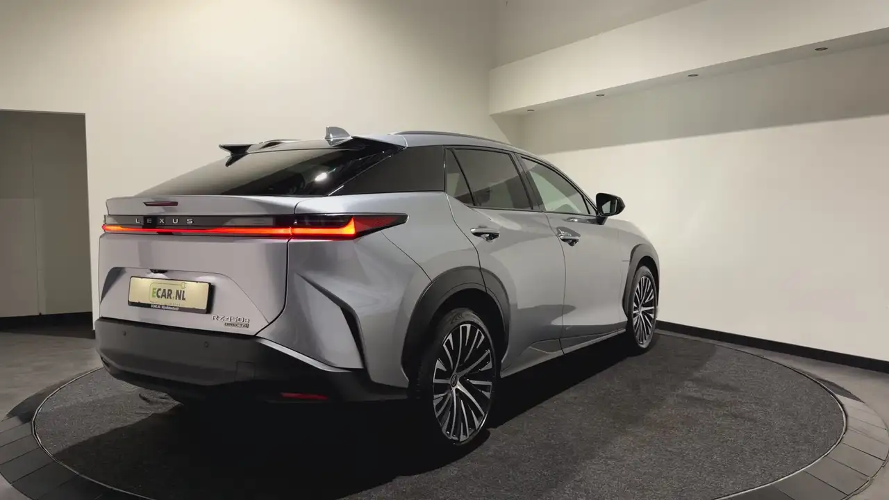 Lexus RZ 3