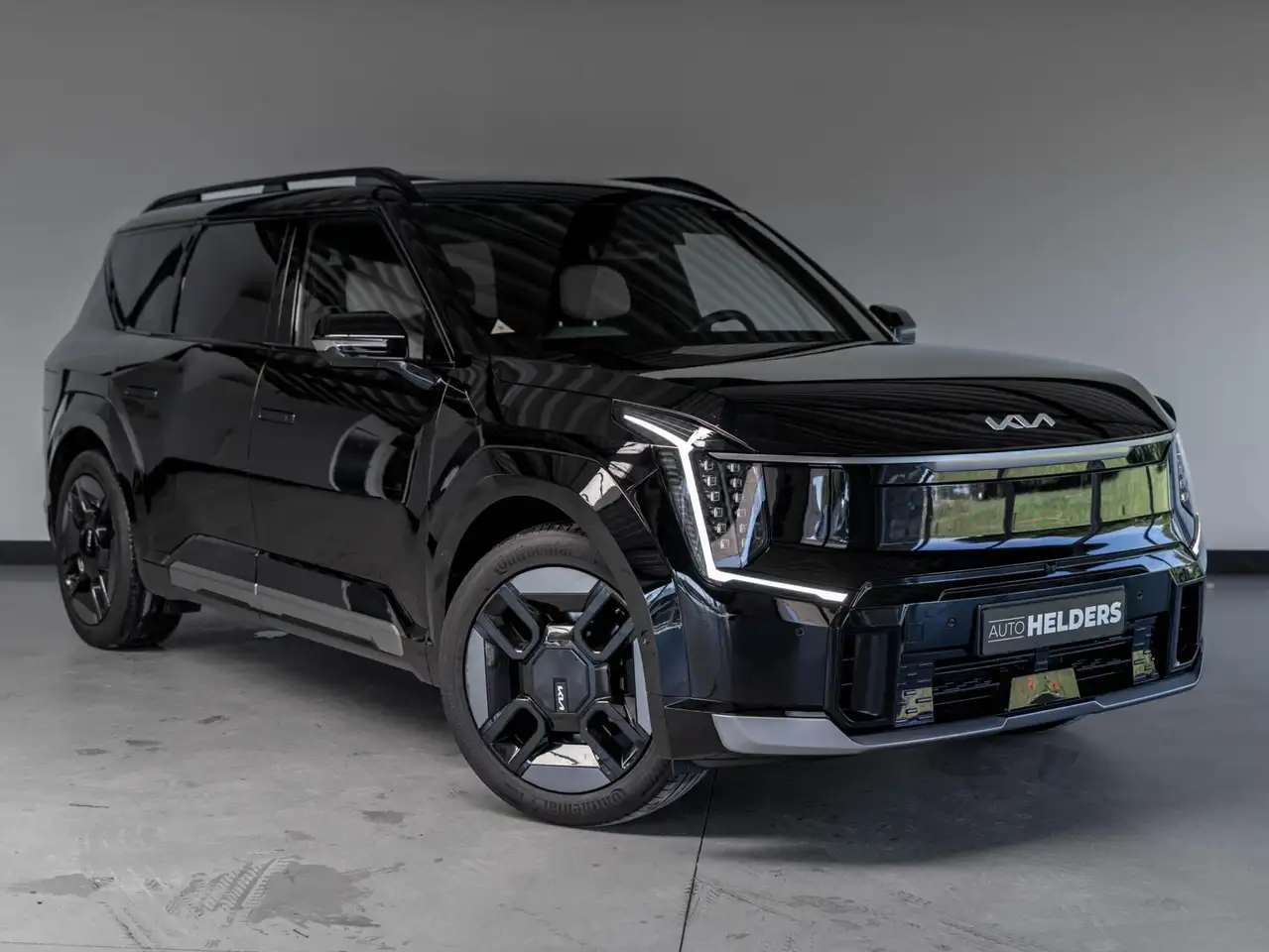 Kia EV9 5