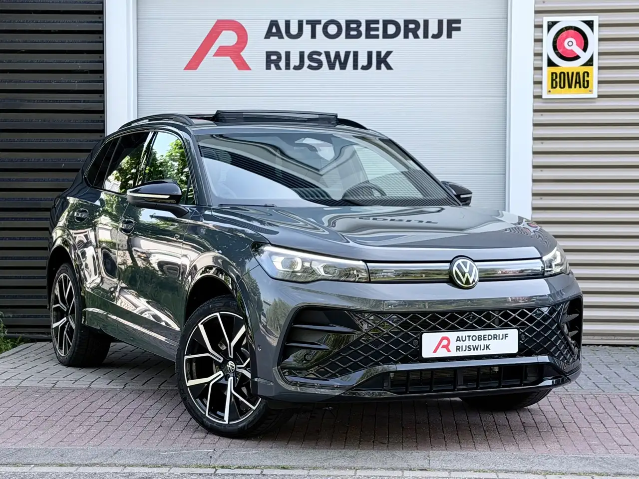 Volkswagen Tiguan 6