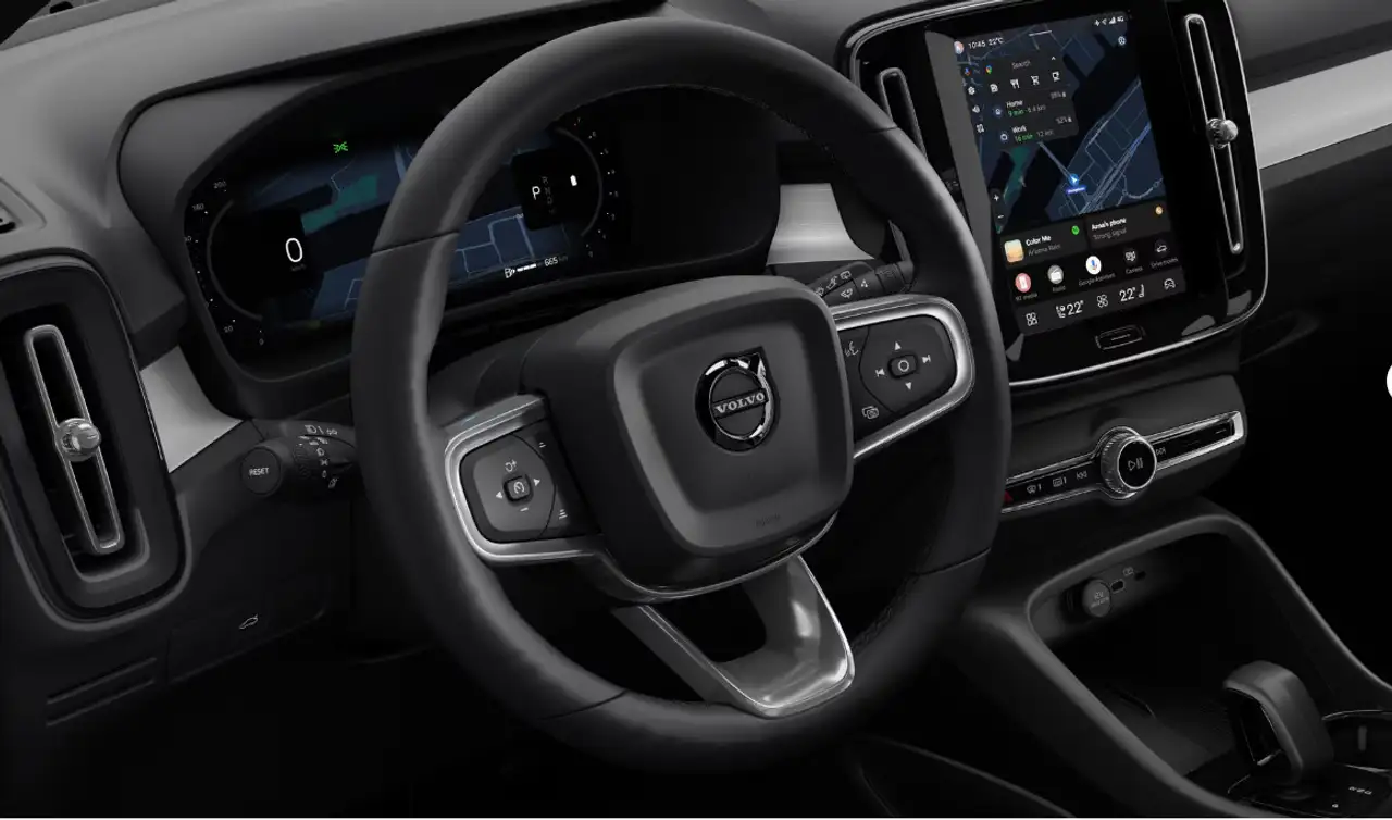 Volvo XC40 8