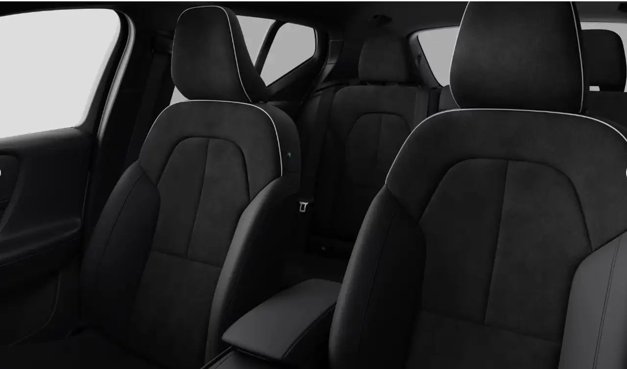 Volvo XC40 6