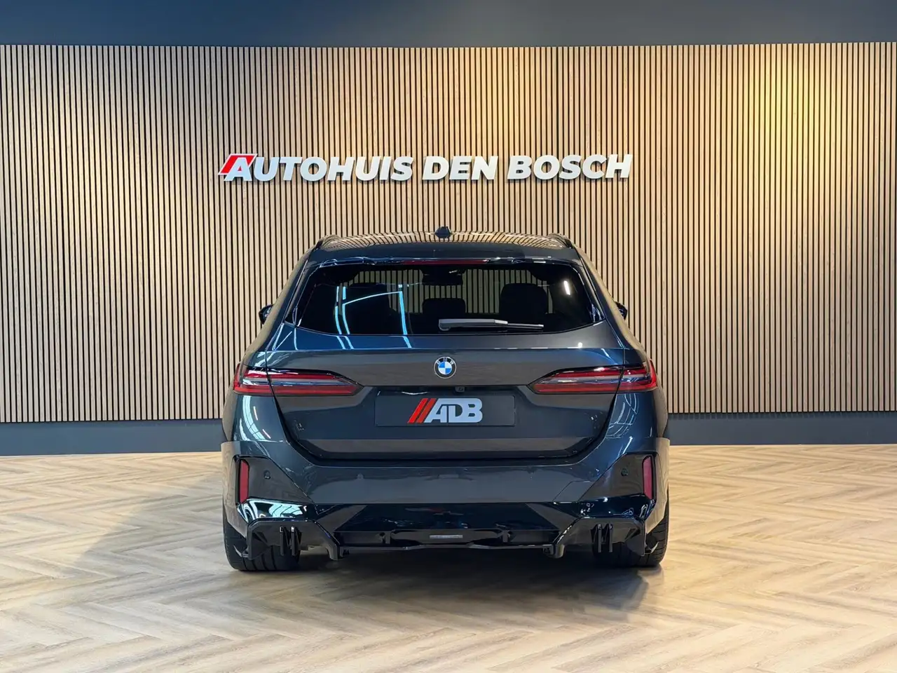 BMW 550