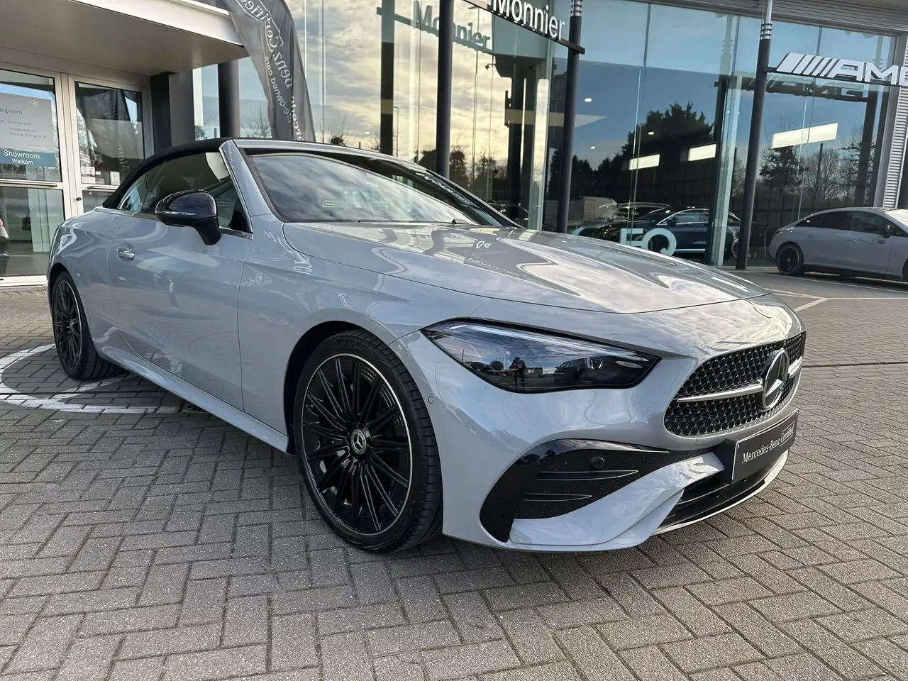 Mercedes-Benz CLE 200 8